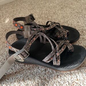 Chaco - women’s size 8